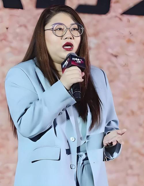 女上位疯狂腰振在线观看,短视频拍摄制作利器 女上位疯狂腰振在线观看,短视频拍摄制作利器